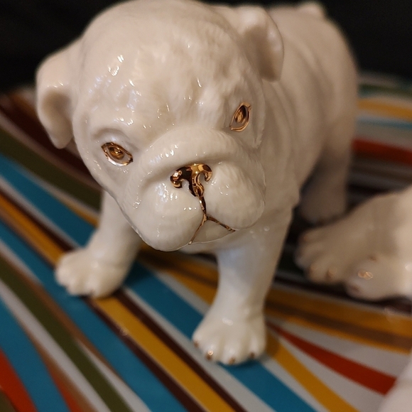 Lenox Vintage Porcelain Bulldog Figurines Cream and Gold Pre 1988 Set of Two - Picture 3 of 8